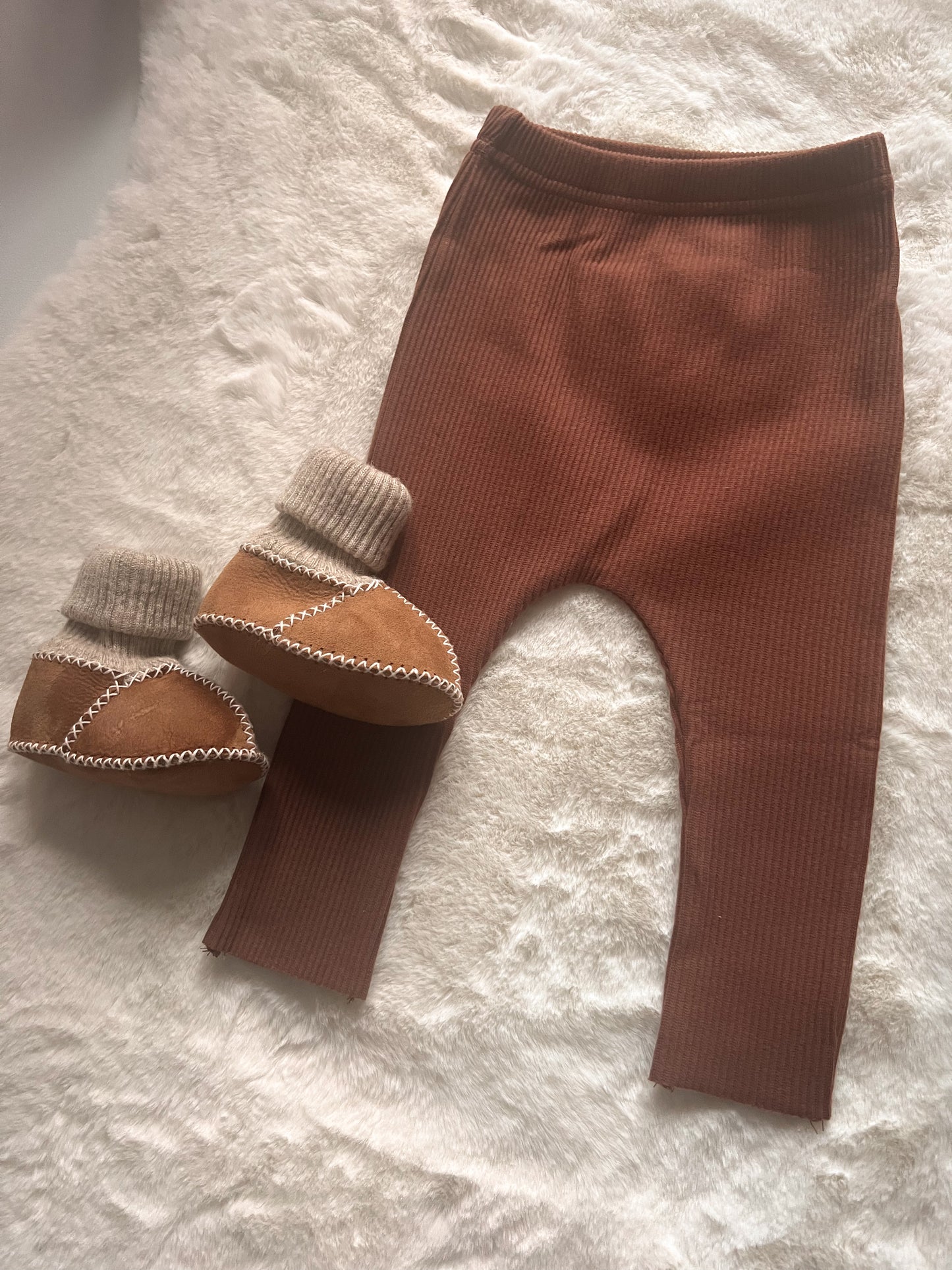 Bourbon Brown Ribbed Leggings